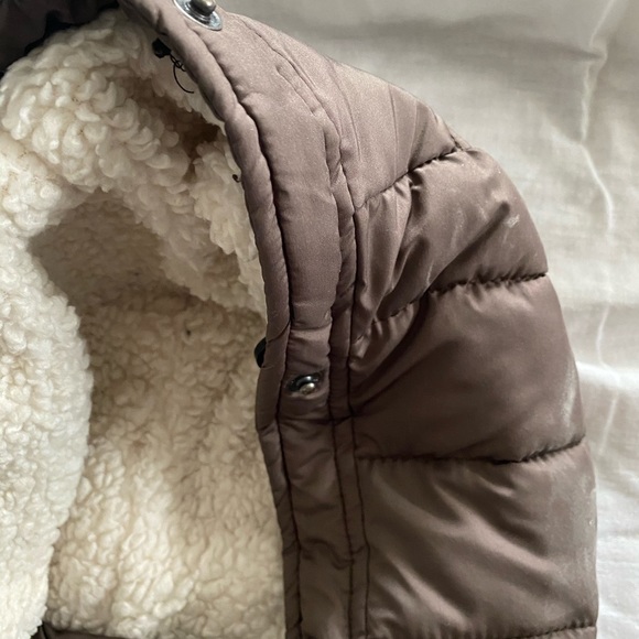Abercrombie & kids winter coat - Picture 2 of 3